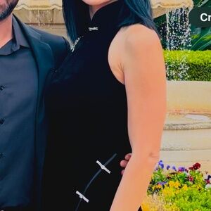 Evening dress (Saulee)